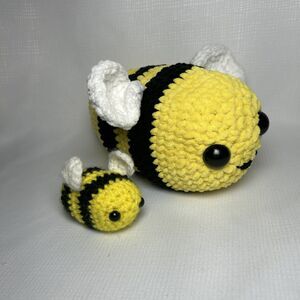 2 Crochet Plush  Black Yellow Bumble Bee Stuffed Animal Toy Jumbo 9” & Mini 3”